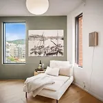 Wow! Fjord View - Designer Apartment, 2 Bedrooms, Sleeps 6 People *