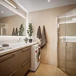Wow! Fjord View - Designer Apartment, 2 Bedrooms, Sleeps 6 People