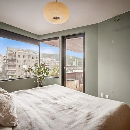 Wow! Fjord View - Designer Apartment, 2 Bedrooms, Sleeps 6 People * Oslo