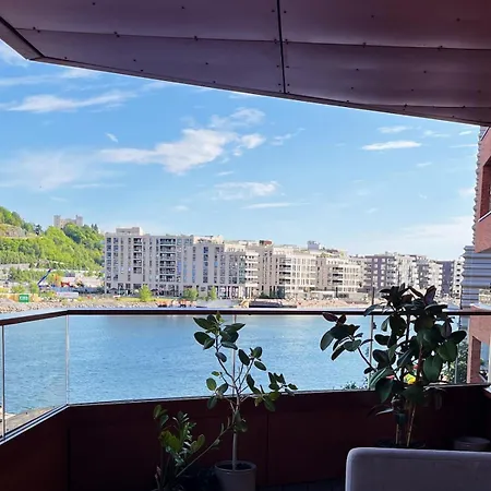 アパート Wow! Fjord View - Designer Apartment, 2 Bedrooms, Sleeps 6 People *