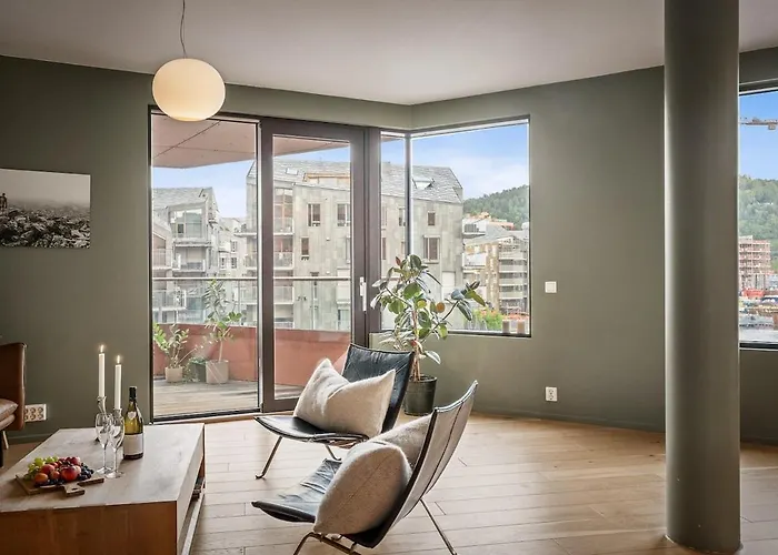 Wow! Fjord View - Designer Apartment, 2 Bedrooms, Sleeps 6 People *