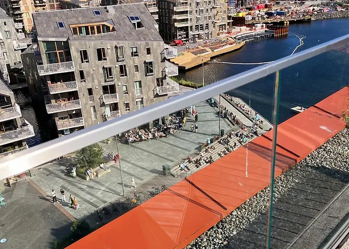 דירה Wow! Fjord View - Designer Apartment, 2 Bedrooms, Sleeps 6 People